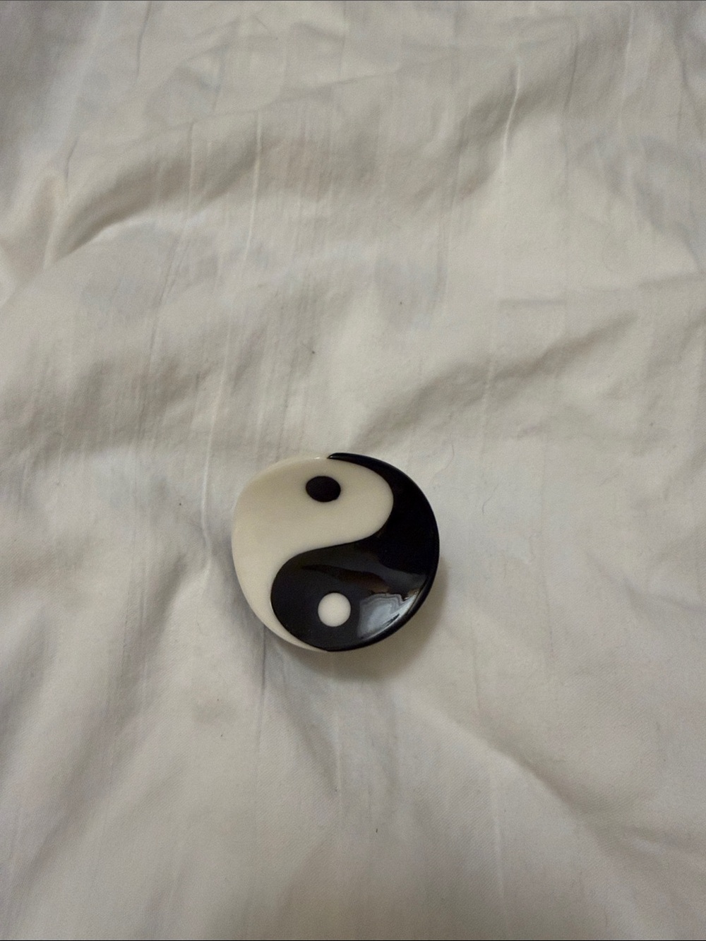 Black and White Yin Yang hair claw clip